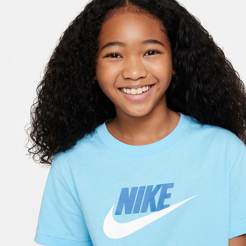 Nike Sportswear Big Kids&#039; (Girls&#039;) T-Shirt FD0928-407