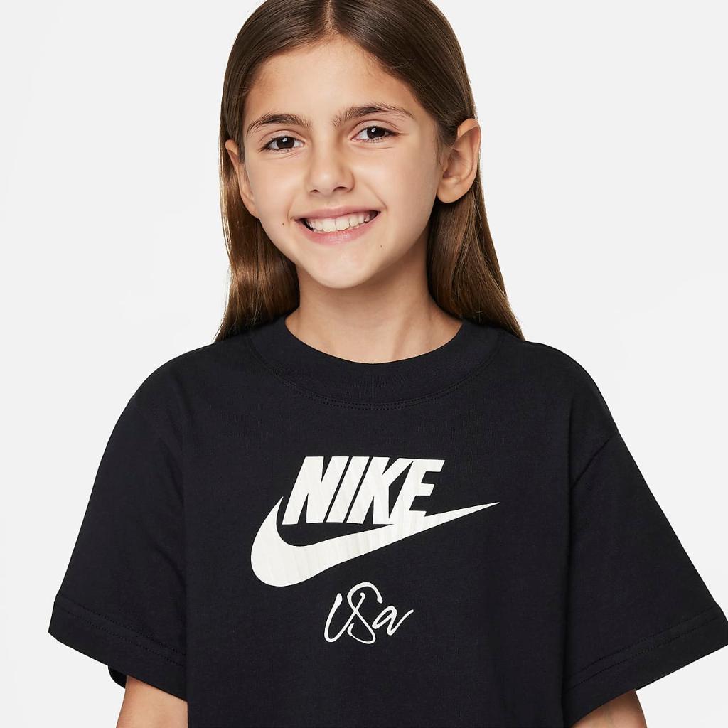 U.S. Big Kids&#039; (Girls&#039;) Nike T-Shirt FD1124-010