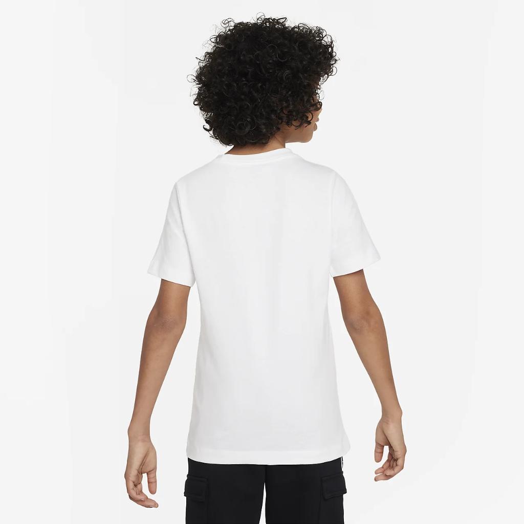 Paris Saint-Germain Crest Big Kids&#039; Nike T-Shirt FD2489-100