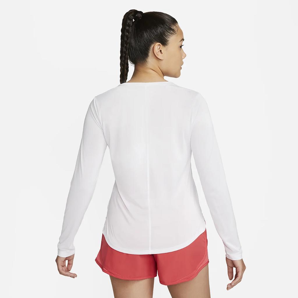 Nike Dri-FIT One Luxe Women&#039;s Long-Sleeve Running Top FD2671-100
