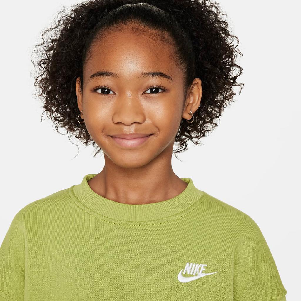 Nike Sportswear Club Fleece Big Kids&#039; (Girls&#039;) Oversized Sweatshirt FD2923-377