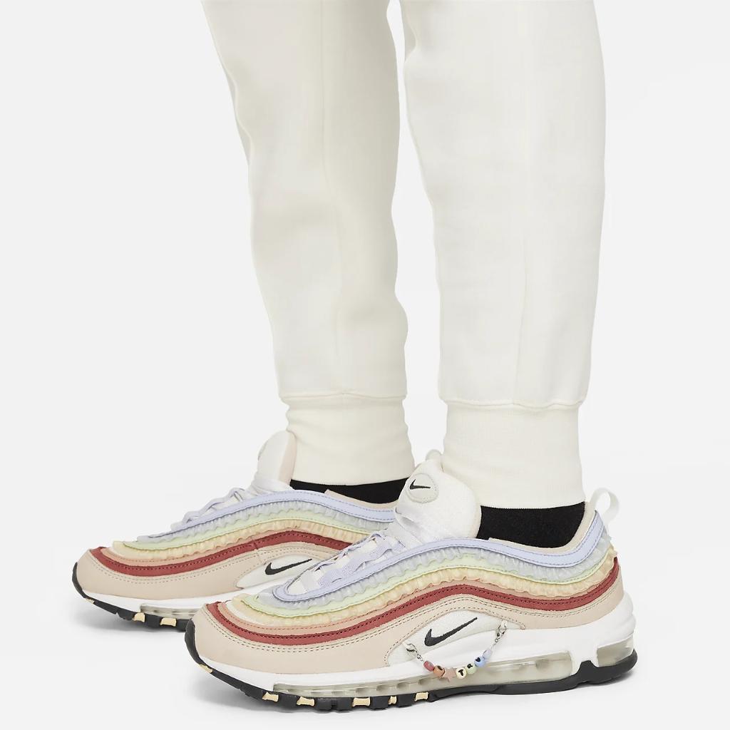 Nike Sportswear Tech Fleece Big Kids&#039; (Girls&#039;) Joggers (Extended Size) FD2976-110
