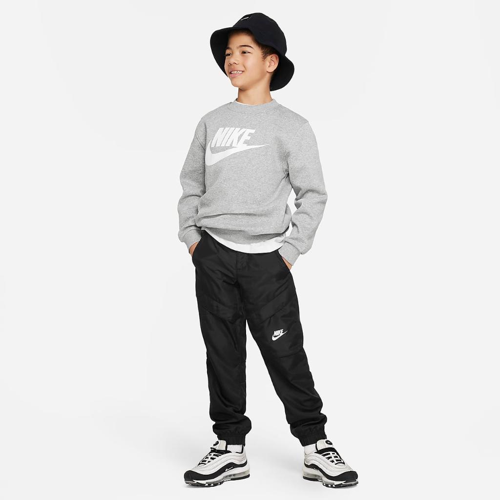 Nike Sportswear Club Fleece Big Kids&#039; Sweatshirt FD2992-063