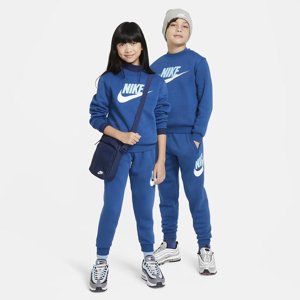 Nike Sportswear Club Fleece Big Kids&#039; Sweatshirt FD2992-476