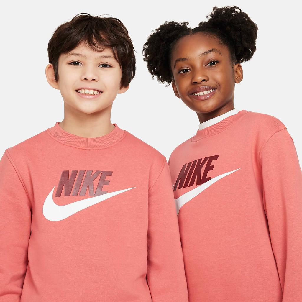 Nike Sportswear Club Fleece Big Kids&#039; Sweatshirt FD2992-655