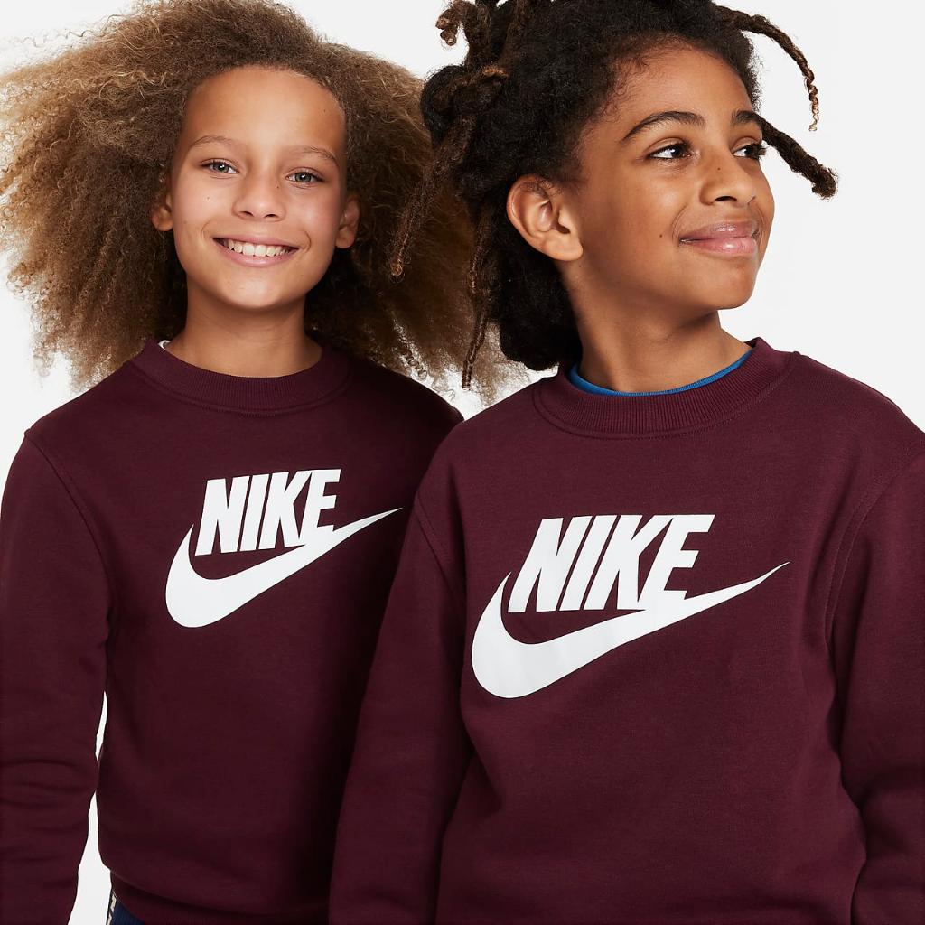 Nike Sportswear Club Fleece Big Kids&#039; Sweatshirt FD2992-681