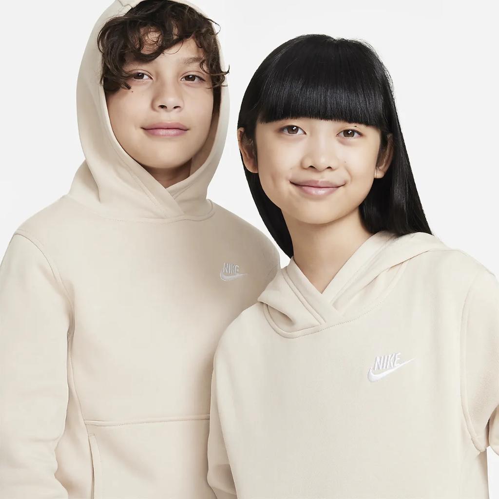 Nike Sportswear Club Fleece Big Kids&#039; Pullover Hoodie FD3000-126