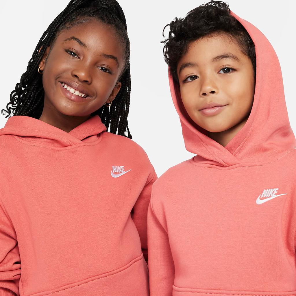 Nike Sportswear Club Fleece Big Kids&#039; Pullover Hoodie FD3000-655