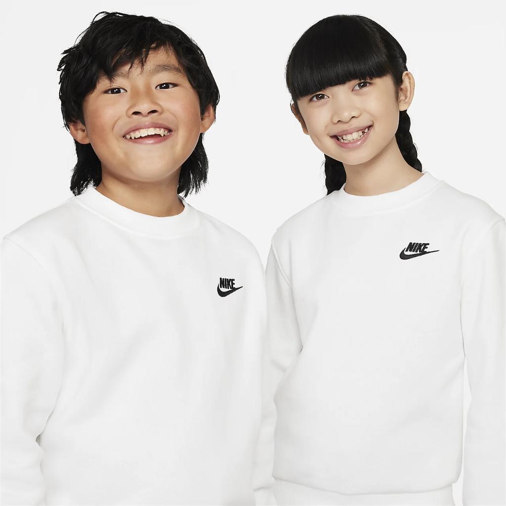 Nike Sportswear Club Fleece Big Kids&#039; Sweatshirt FD3006-100