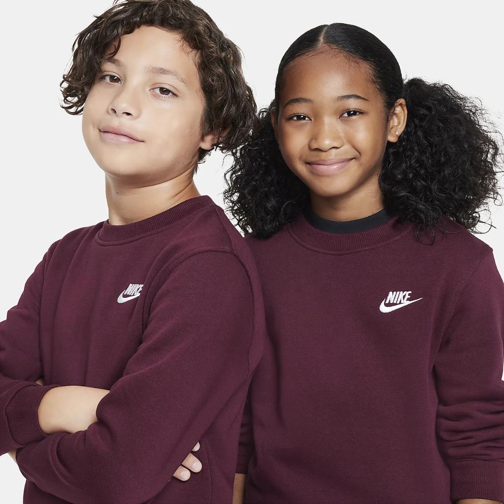 Nike Sportswear Club Fleece Big Kids&#039; Sweatshirt FD3006-681
