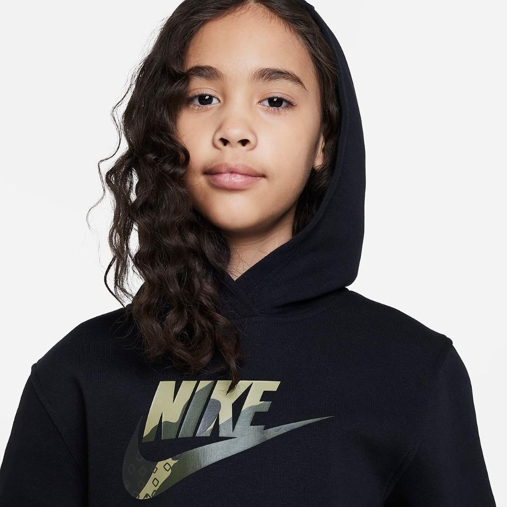 Nike Sportswear Club Fleece Big Kids&#039; Graphic Hoodie FD3170-010