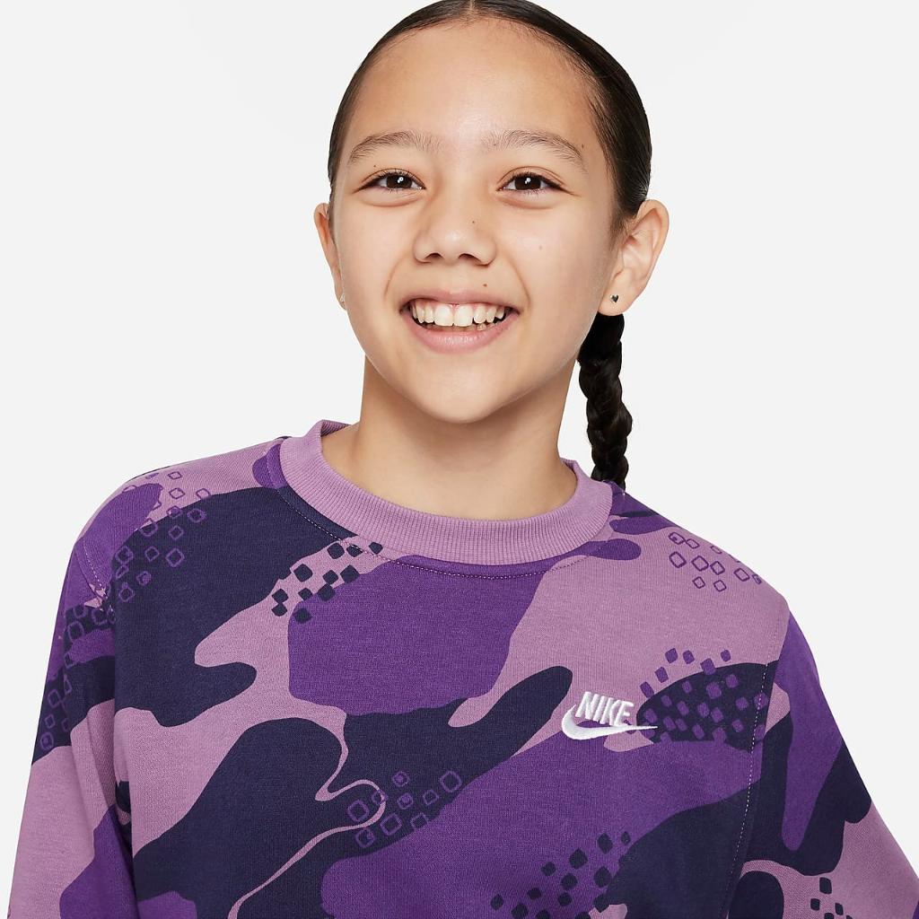 Nike Sportswear Club Fleece Big Kids&#039; Sweatshirt FD3172-599