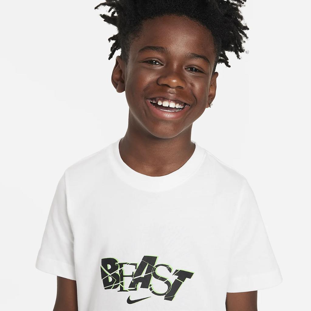 Nike Sportswear Big Kids&#039; T-Shirt FD3190-100