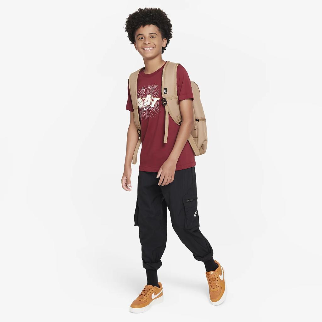 Nike Sportswear Big Kids&#039; T-Shirt FD3190-677