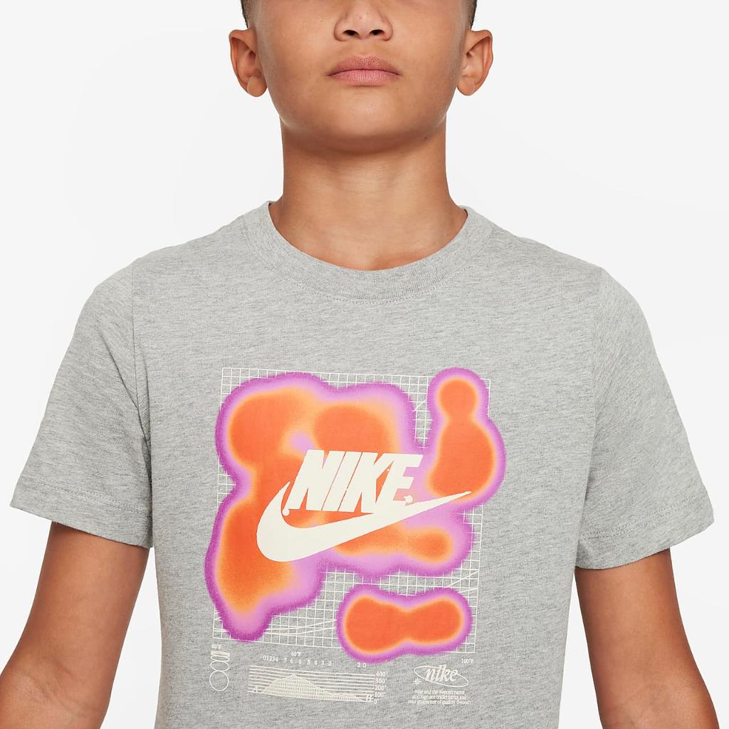 Nike Sportswear Big Kids&#039; T-Shirt FD3195-063