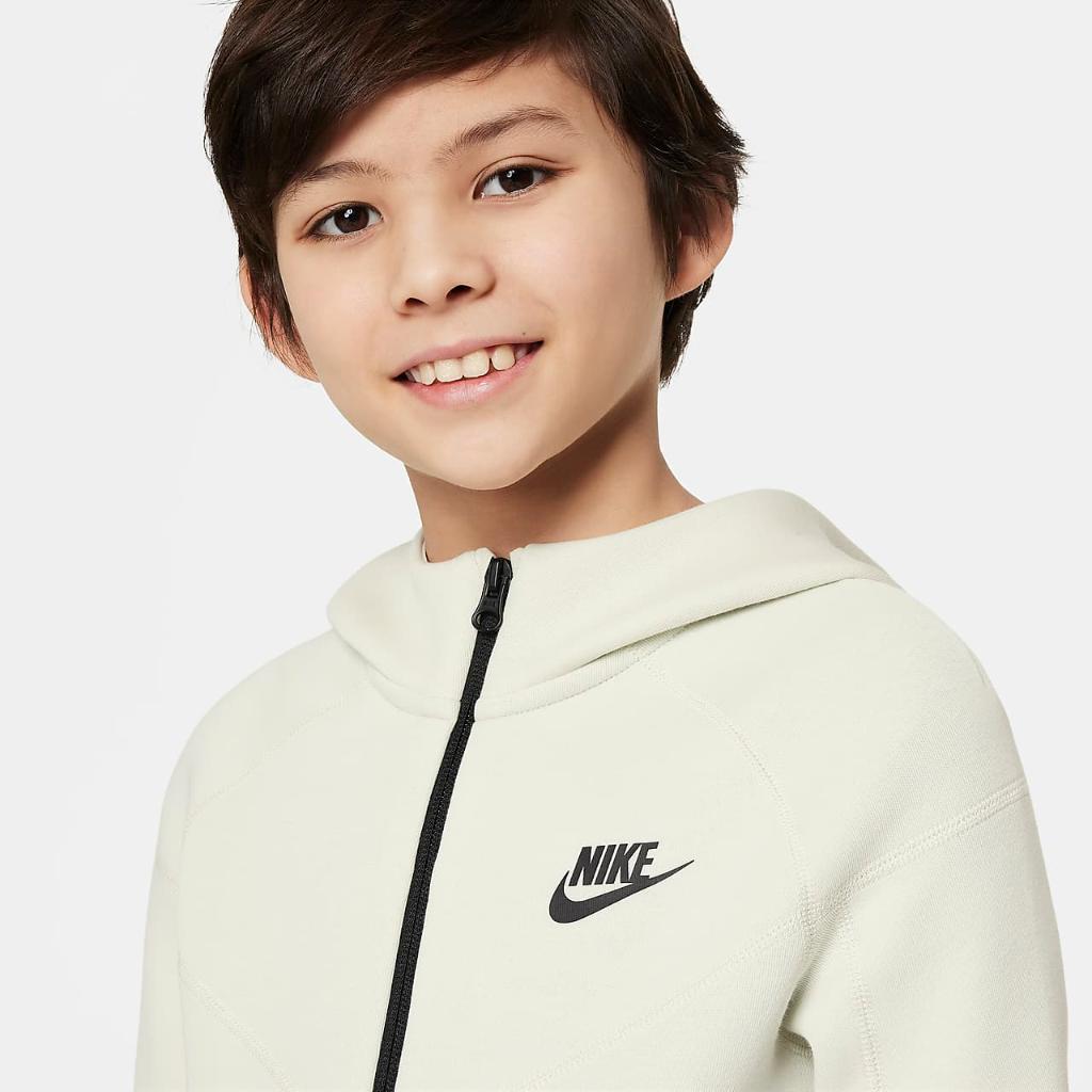 Nike Sportswear Tech Fleece Big Kids&#039; (Boys&#039;) Full-Zip Hoodie FD3285-020