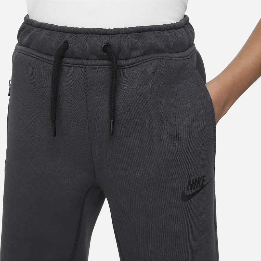Nike Sportswear Tech Fleece Big Kids&#039; (Boys&#039;) Pants FD3287-060