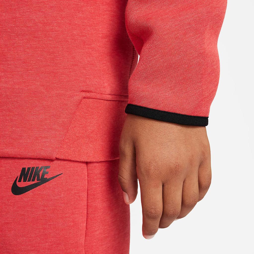 Nike Sportswear Tech Fleece Big Kids&#039; (Boys&#039;) Sweatshirt FD3293-672