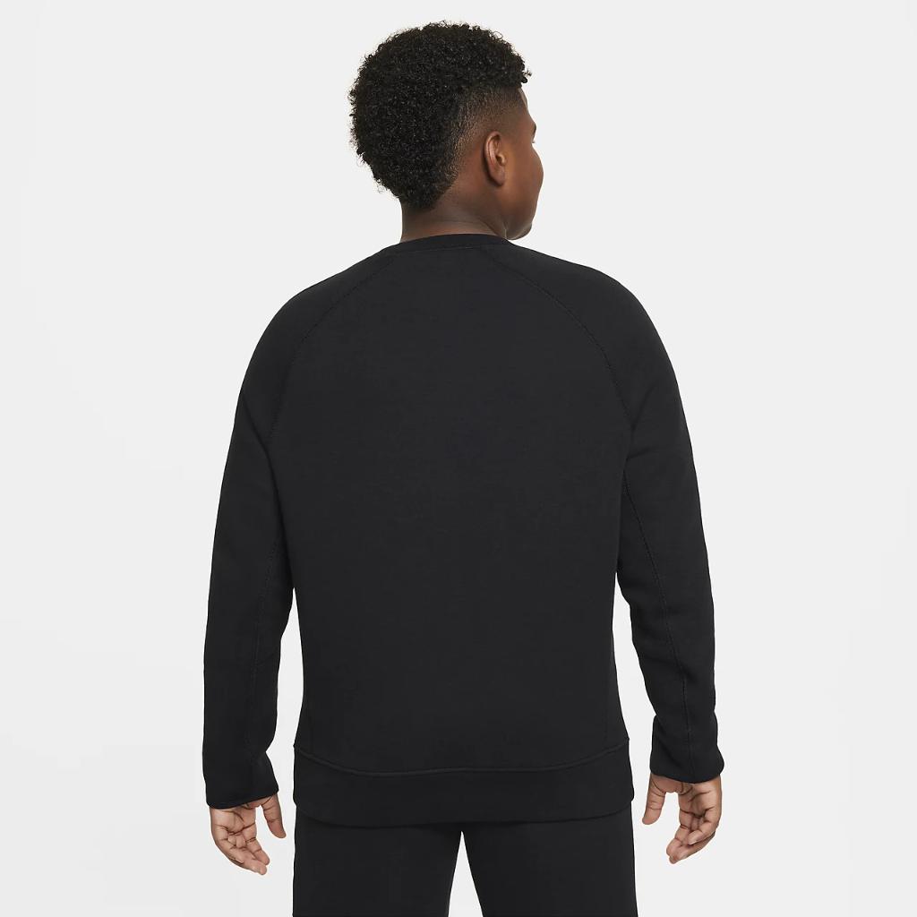 Nike Sportswear Tech Fleece Big Kids&#039; (Boys&#039;) Sweatshirt (Extended Size) FD3294-010