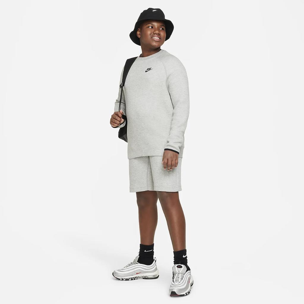 Nike Sportswear Tech Fleece Big Kids&#039; (Boys&#039;) Sweatshirt (Extended Size) FD3294-063