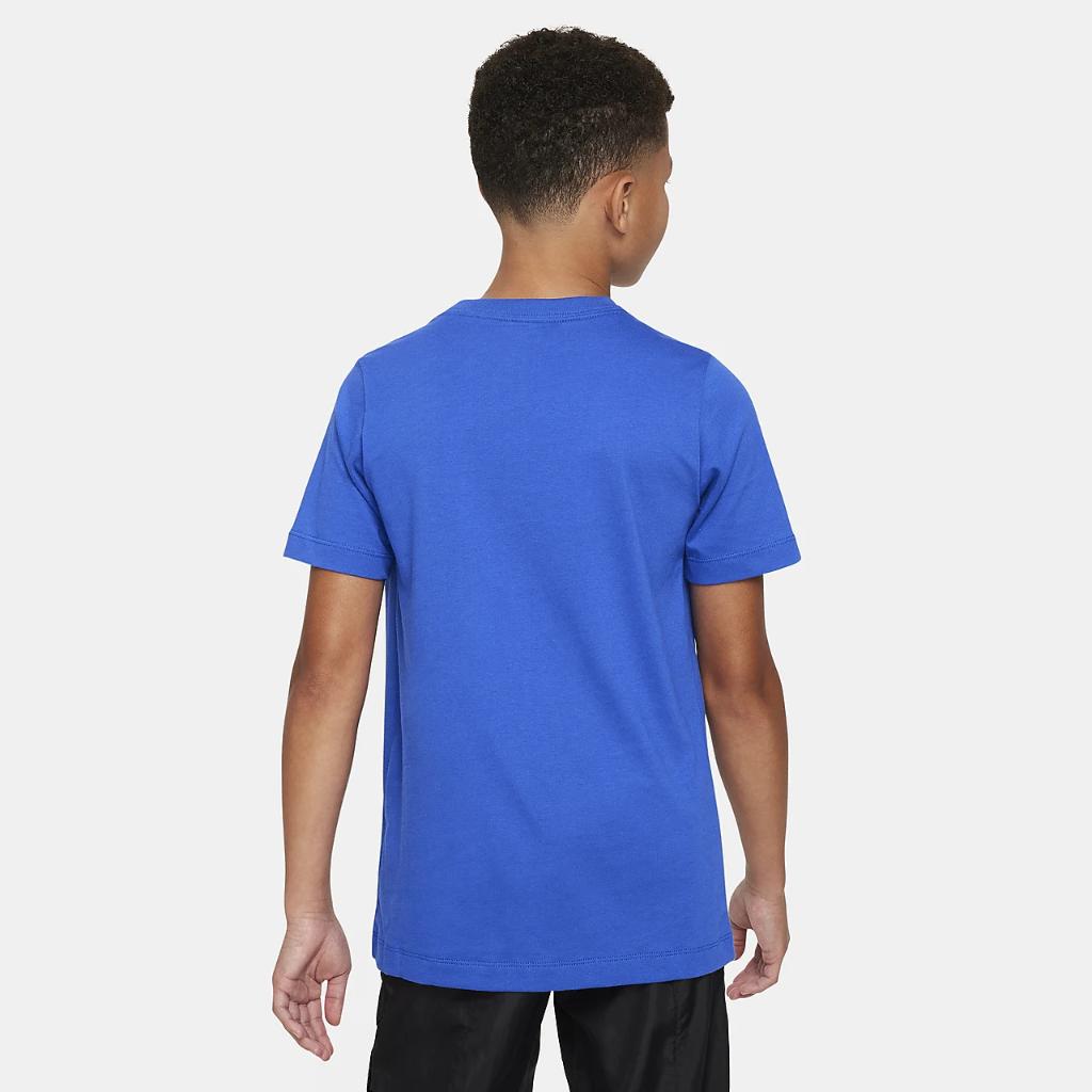 Nike Sportswear Big Kids&#039; T-Shirt FD3958-480