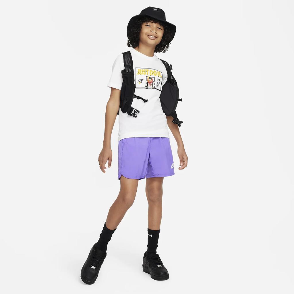 Nike Sportswear Big Kids&#039; T-Shirt FD3964-100