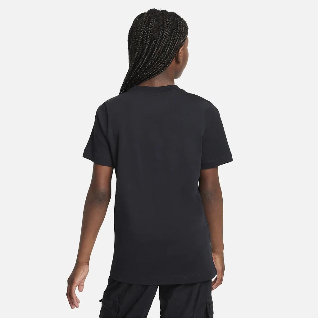 Nike Sportswear Big Kids&#039; T-Shirt FD3971-010