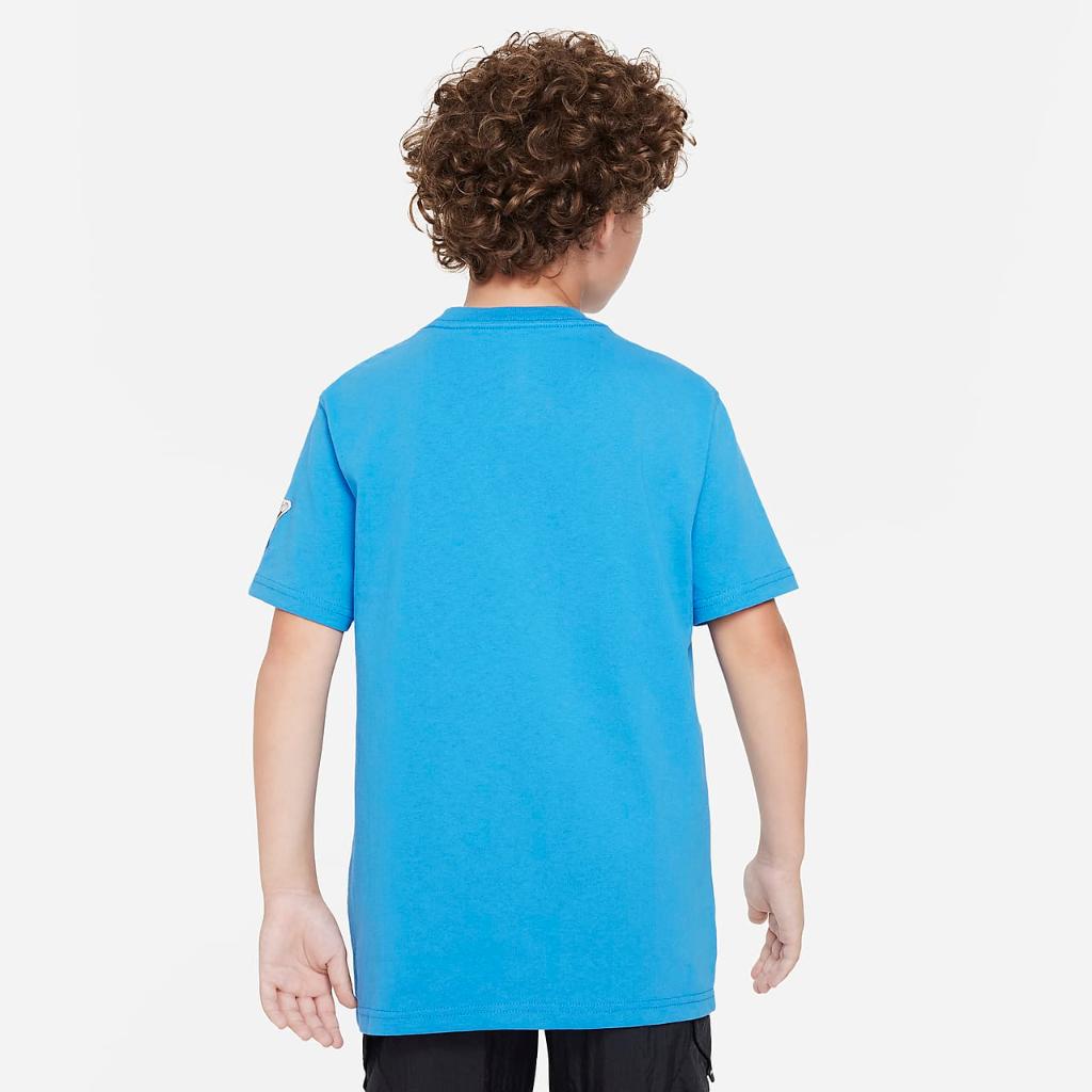 Nike Sportswear Big Kids&#039; T-Shirt FD3985-403