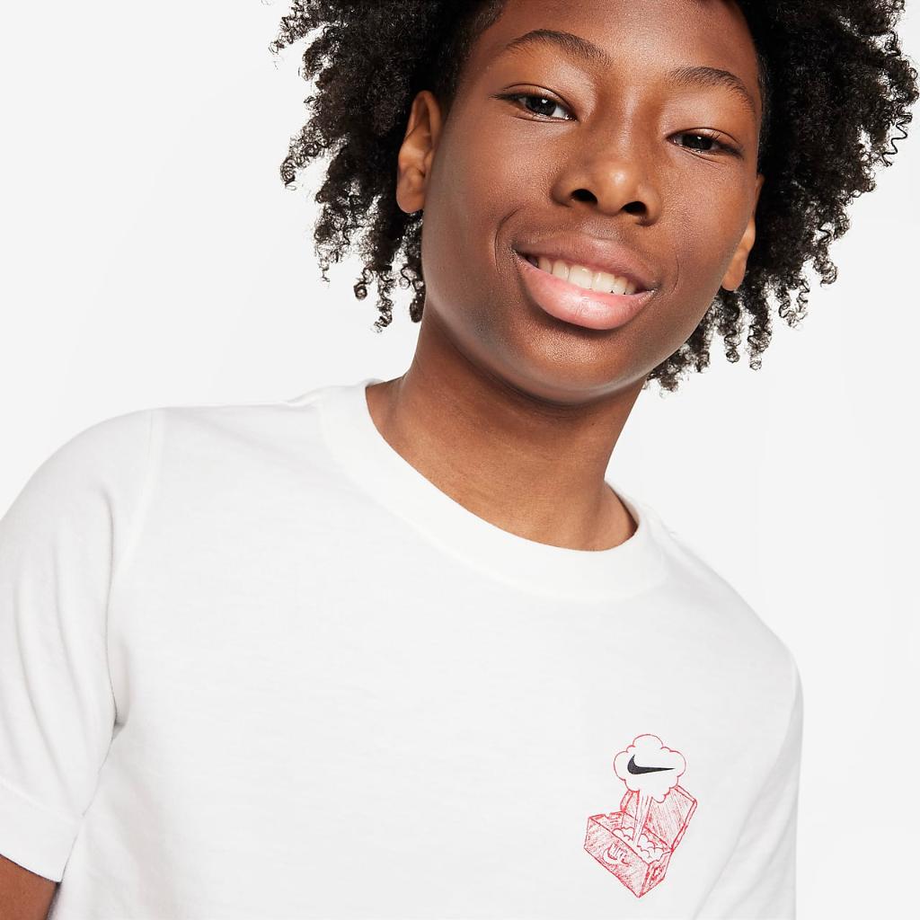 Nike Sportswear Big Kids&#039; T-Shirt FD3986-100