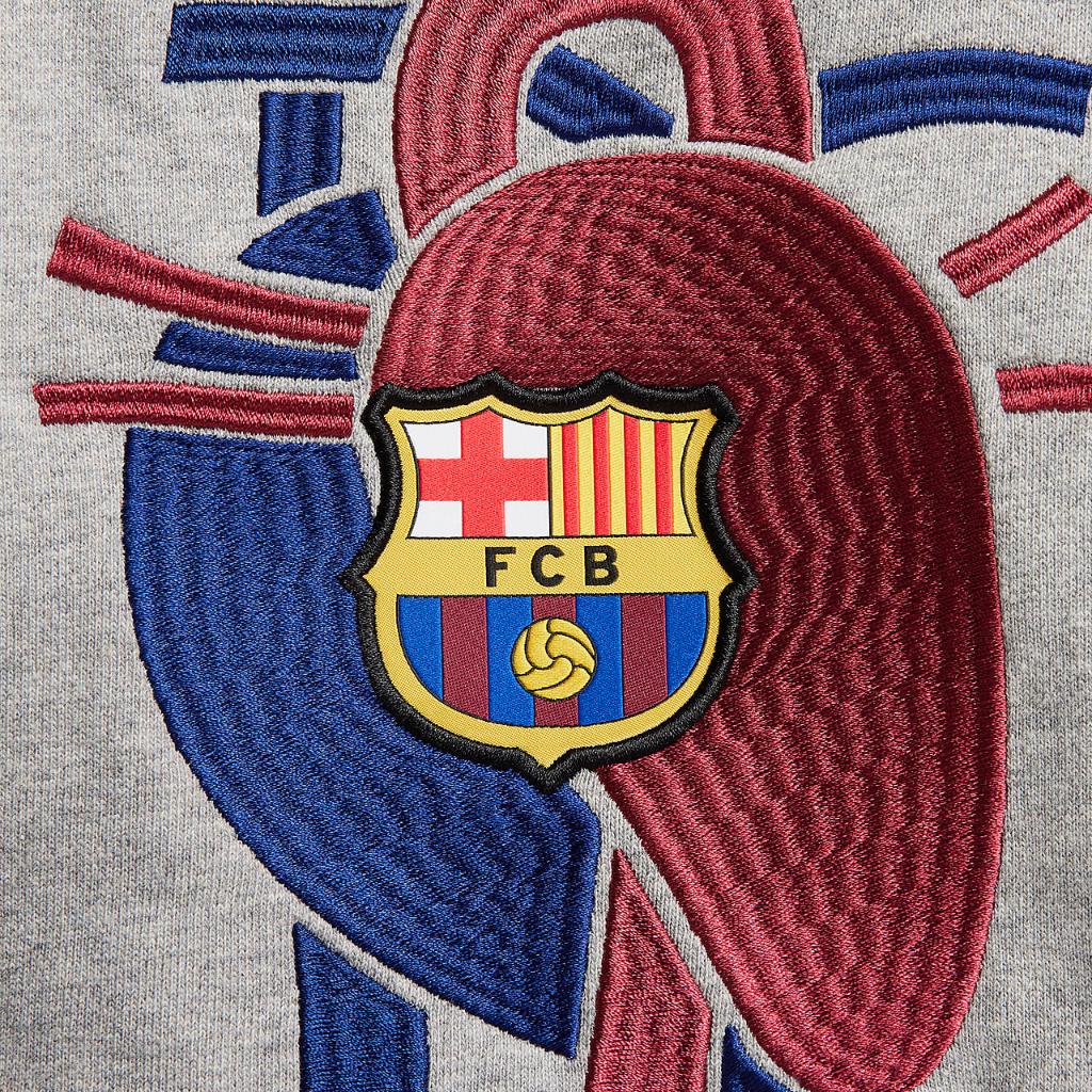 FC Barcelona Solo Swoosh x Patta Men&#039;s Nike Soccer Heavyweight Fleece Hoodie FD4147-063