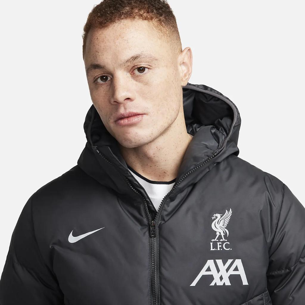 Liverpool FC Strike Men&#039;s Nike Storm-FIT Soccer Jacket FD7140-061