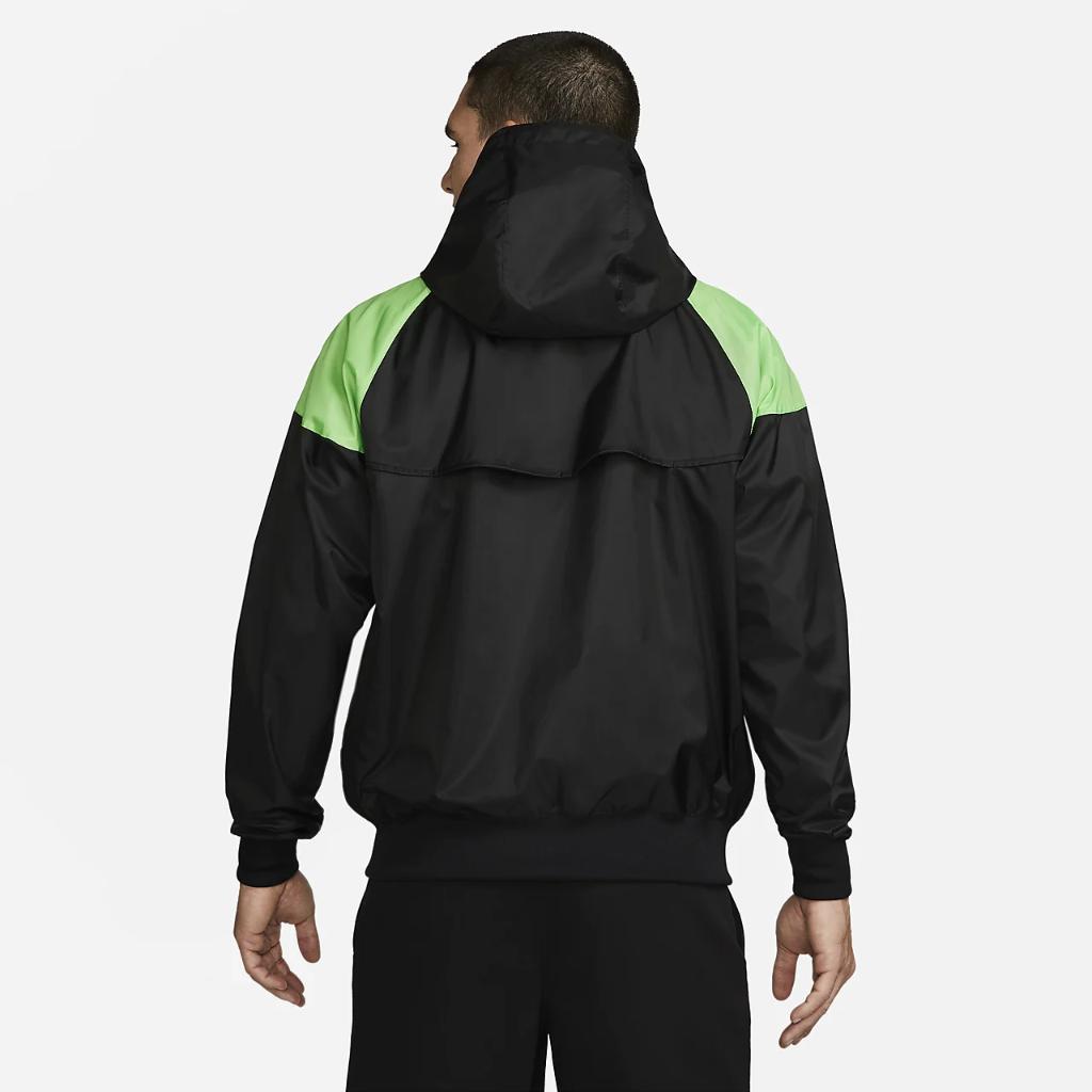 Liverpool FC Sport Essentials Windrunner Men&#039;s Nike Hooded Soccer Jacket FD8374-010