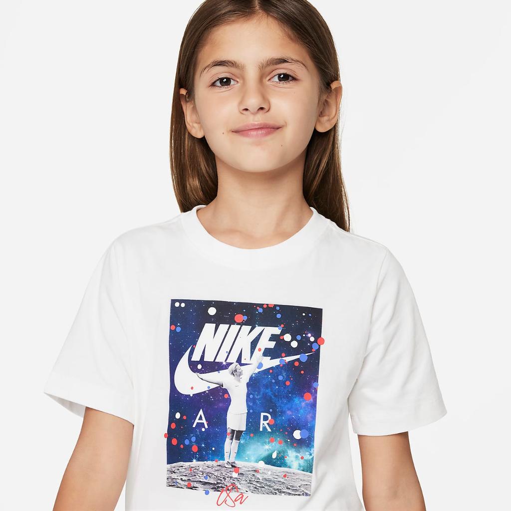 Megan Rapinoe USWNT Photo Big Kids&#039; Nike Soccer T-Shirt FD9041-100
