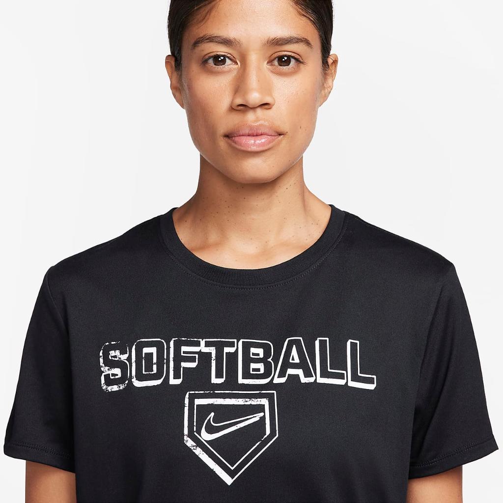 Nike Dri-FIT Women&#039;s Softball T-Shirt FD9347-010