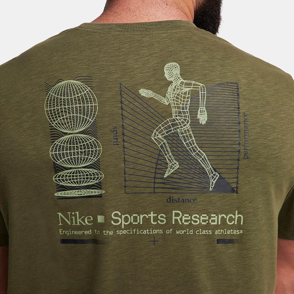Nike Dri-FIT Men&#039;s Fitness T-Shirt FJ2454-326
