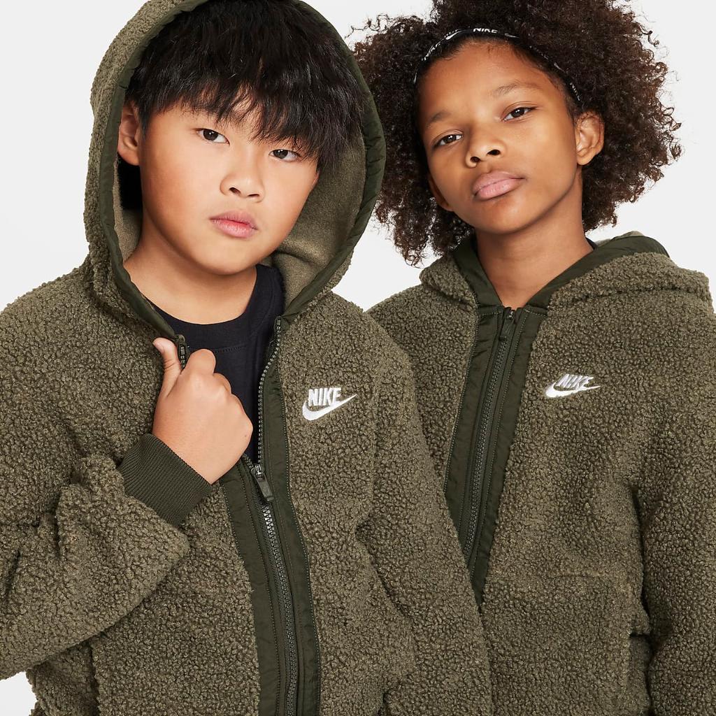 Nike Sportswear Club Fleece Big Kids&#039; Full-Zip Winterized Hoodie FJ6019-325