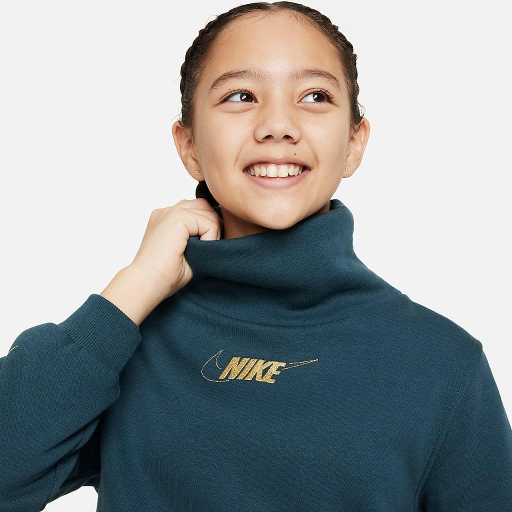 Nike Sportswear Club Fleece Big Kids&#039; (Girls&#039;) Long-Sleeve Funnel-Neck Top FJ6160-328