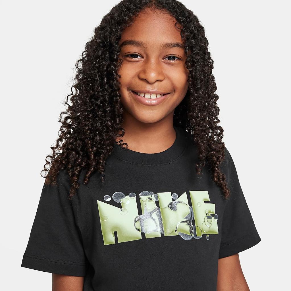 Nike Sportswear Big Kids&#039; T-Shirt FJ6319-010