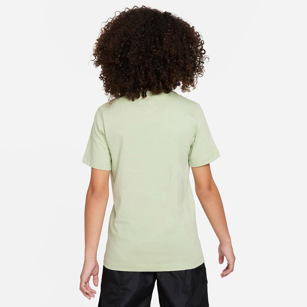 Nike Sportswear Big Kids&#039; T-Shirt FJ6319-343