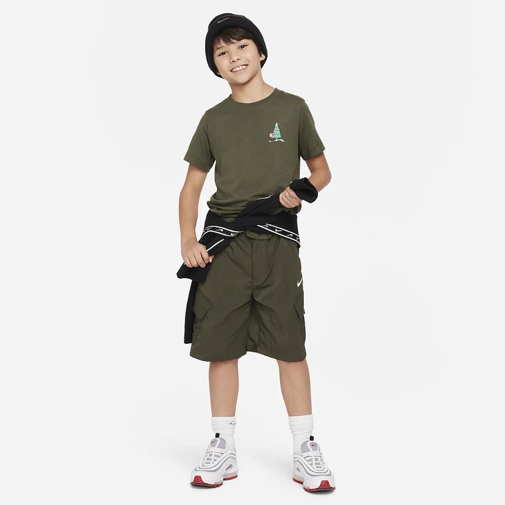 Nike Sportswear Big Kids&#039; T-Shirt FJ6321-325