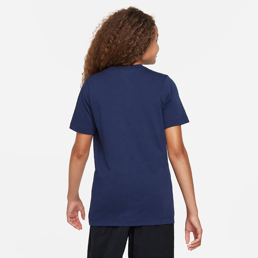 Nike Sportswear Big Kids&#039; T-Shirt FJ6345-410