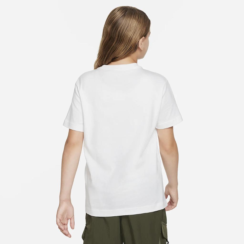 Nike Sportswear Big Kids&#039; (Girls&#039;) T-Shirt FJ6776-100