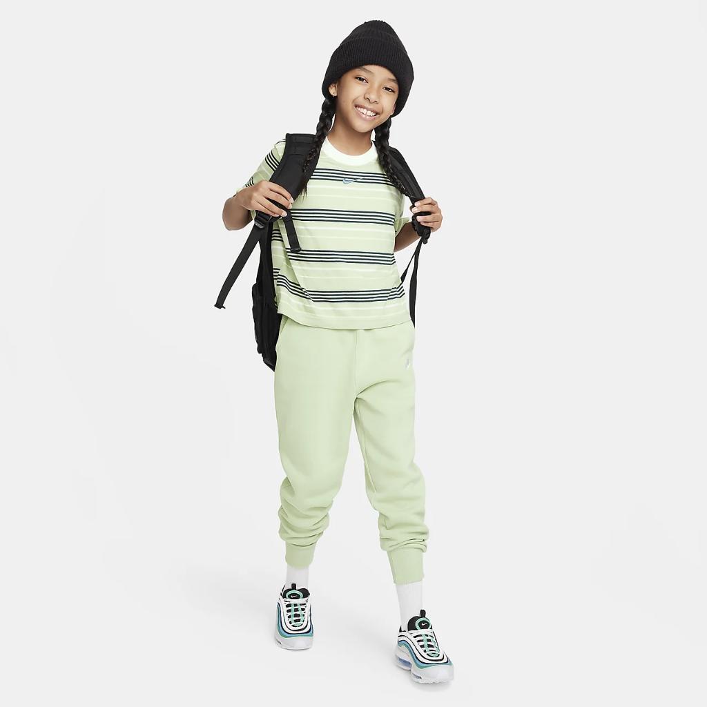 Nike Sportswear Essentials+ Big Kids&#039; (Girls&#039;) Boxy T-Shirt FJ6788-343