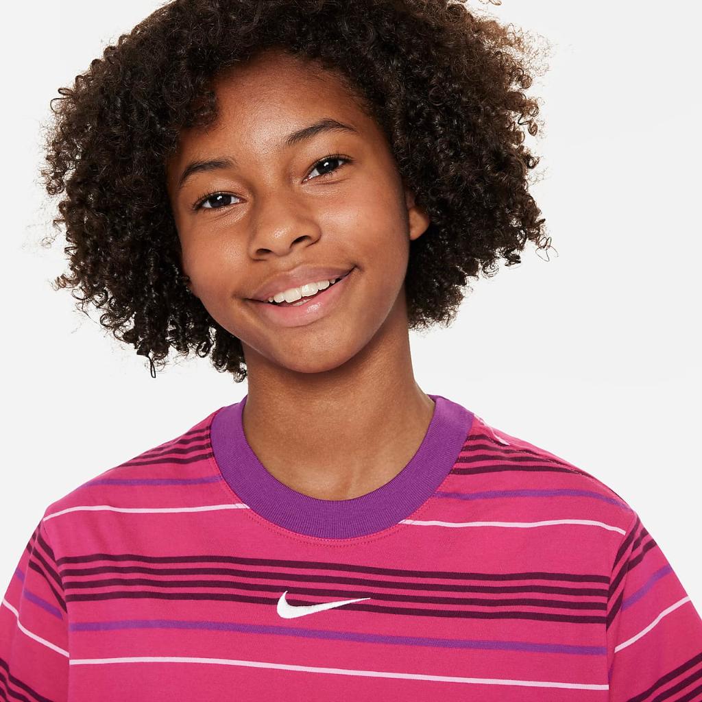 Nike Sportswear Essentials+ Big Kids&#039; (Girls&#039;) Boxy T-Shirt FJ6788-615