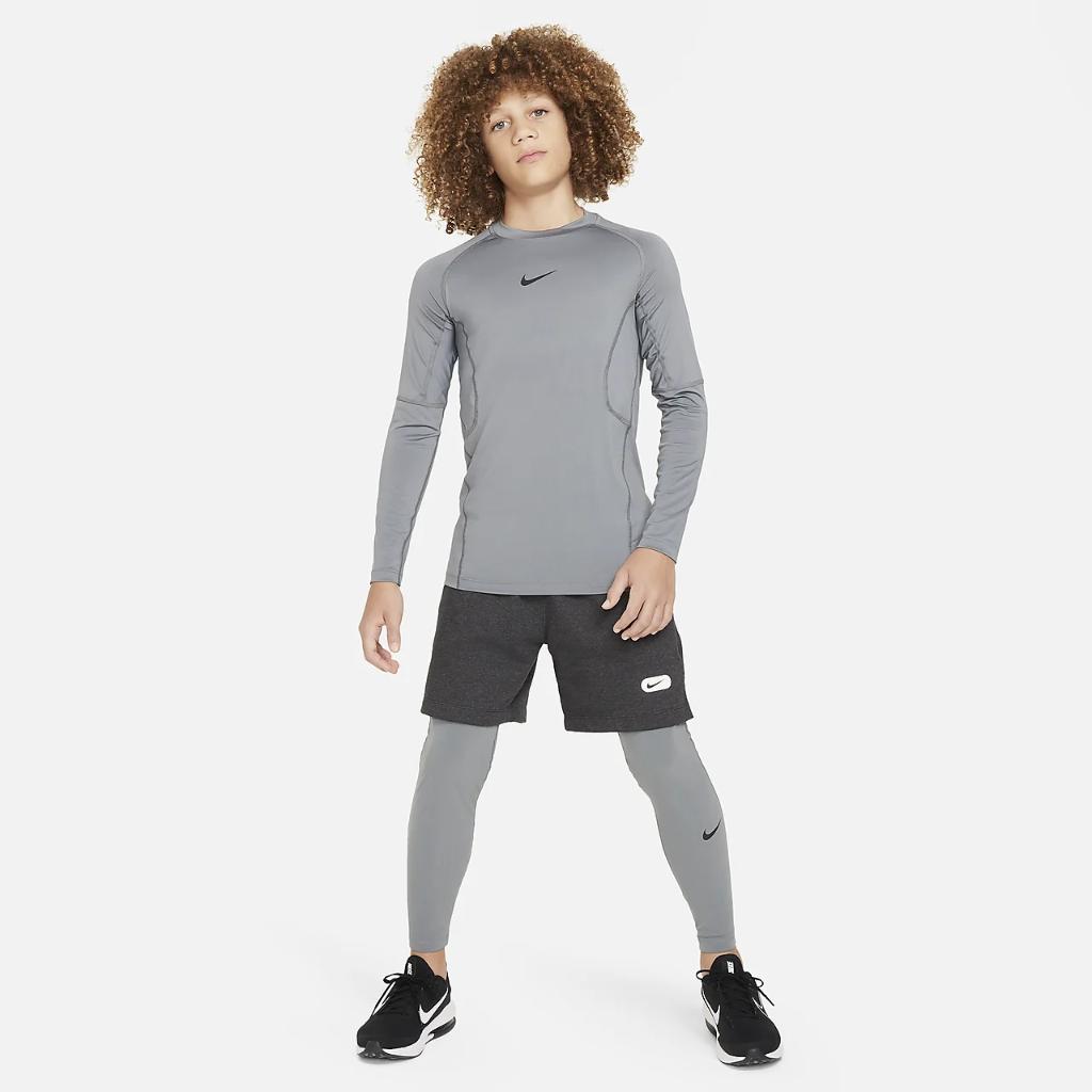 Nike Pro Big Kids&#039; (Boys&#039;) Dri-FIT Long-Sleeve Top FJ6822-084