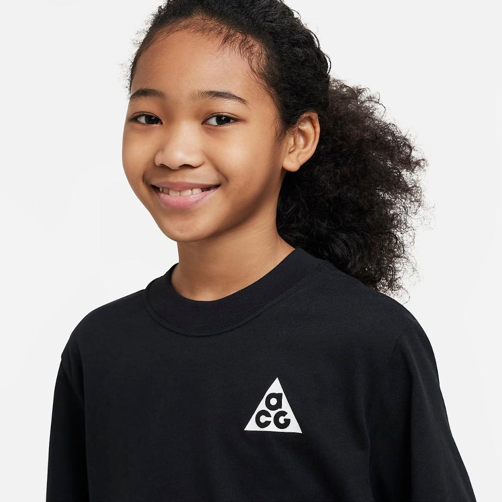 Nike ACG Big Kids&#039; (Girls&#039;) T-Shirt FJ9552-010