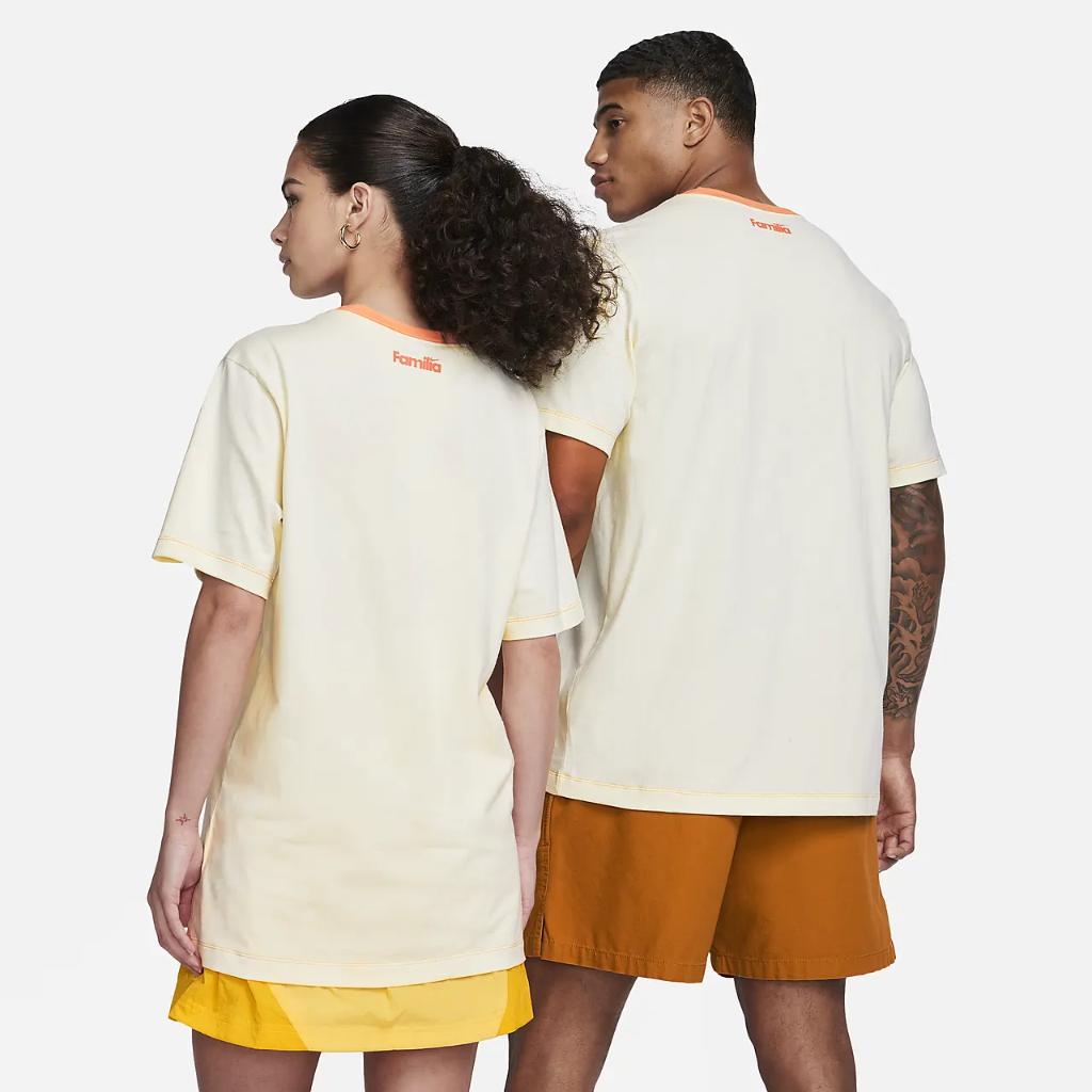Nike Sportswear &quot;Familia&quot; Puerto Rico T-Shirt FN0477-113