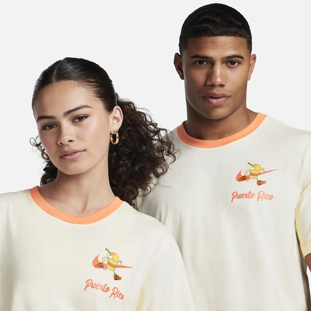 Nike Sportswear &quot;Familia&quot; Puerto Rico T-Shirt FN0477-113