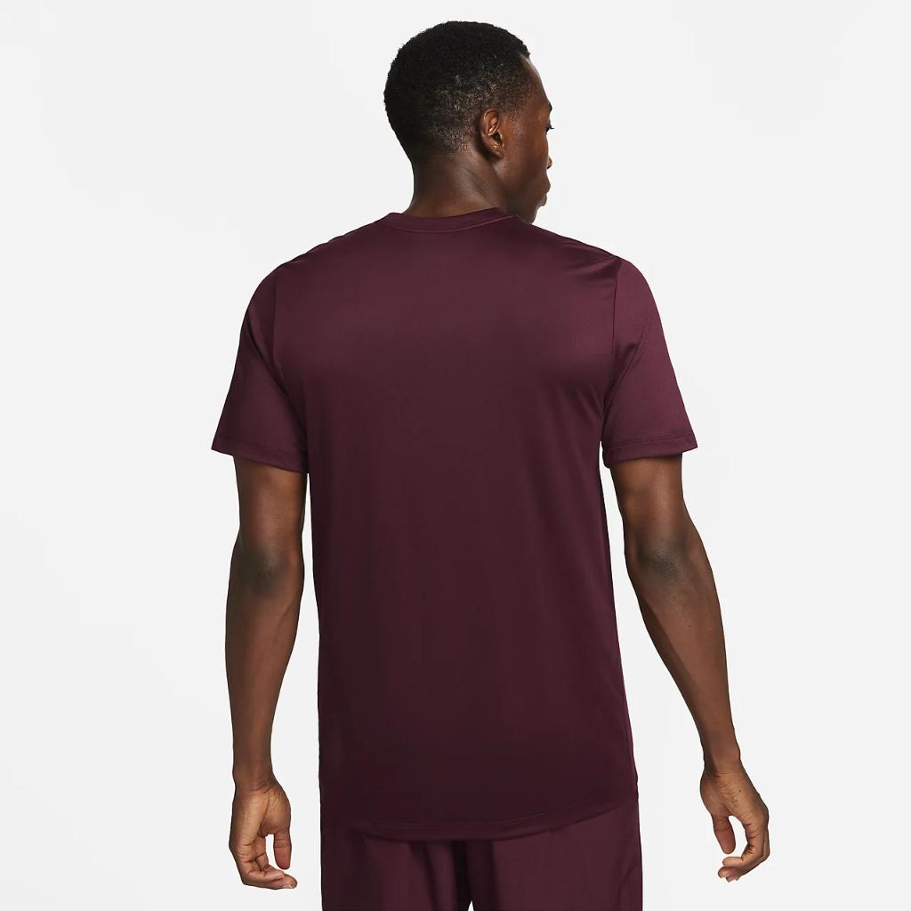 Nike Dri-FIT Men&#039;s Fitness T-Shirt FN0849-681