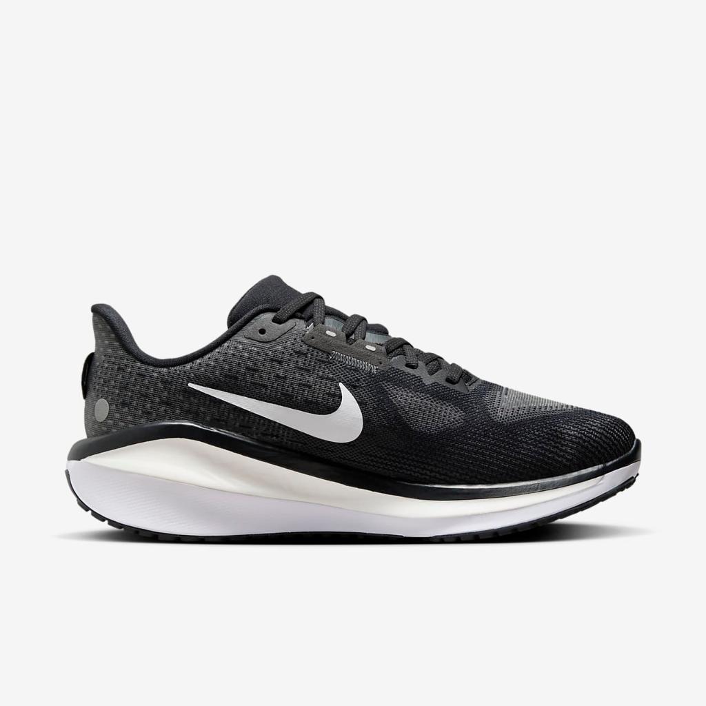 Nike Vomero 17 Men&#039;s Road Running Shoes (Extra Wide) FN1139-001